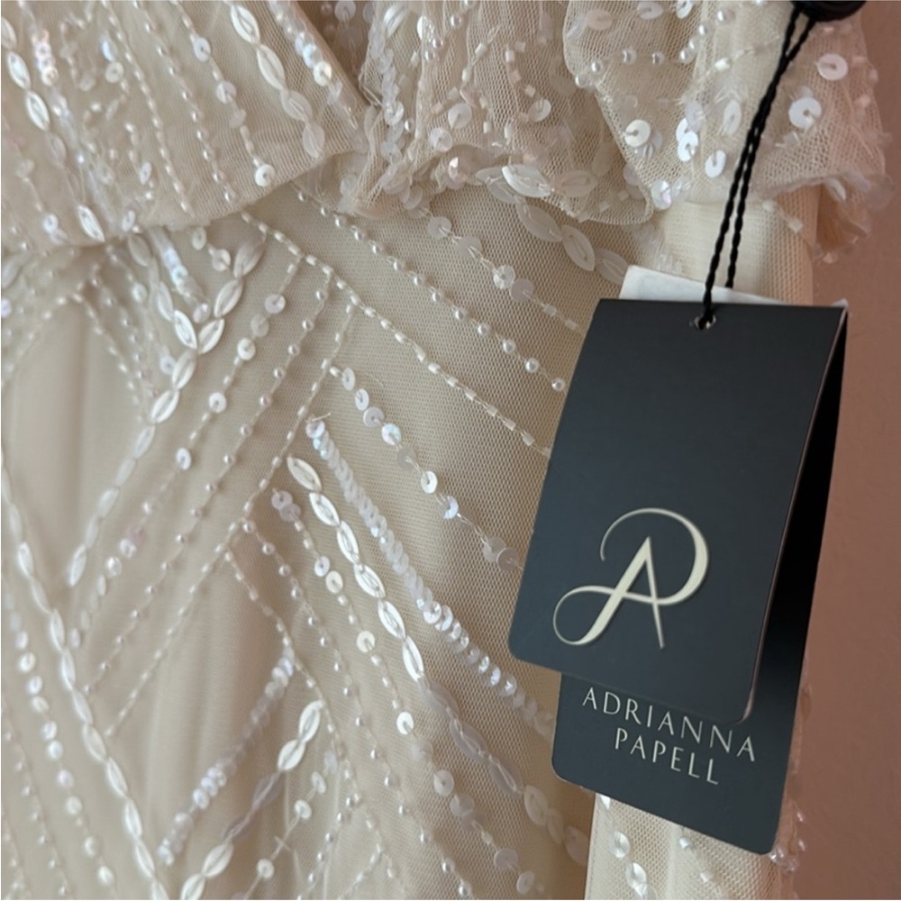 HP 🎀Adrianna Papell Cream Wedding Gown with Flutter Sleeves and V-Neck - Picture 10 of 16
